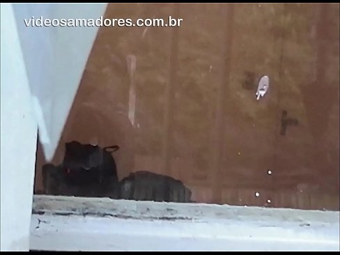 ❤️ Mwamuna wonyezimira akuyang'ana bwenzi lake ndi mnyamata wina, akujambula kanema wachiwerewere popanda kusokoneza banjali Zolaula zapamwamba pa ny.pornjk.ru  ☑